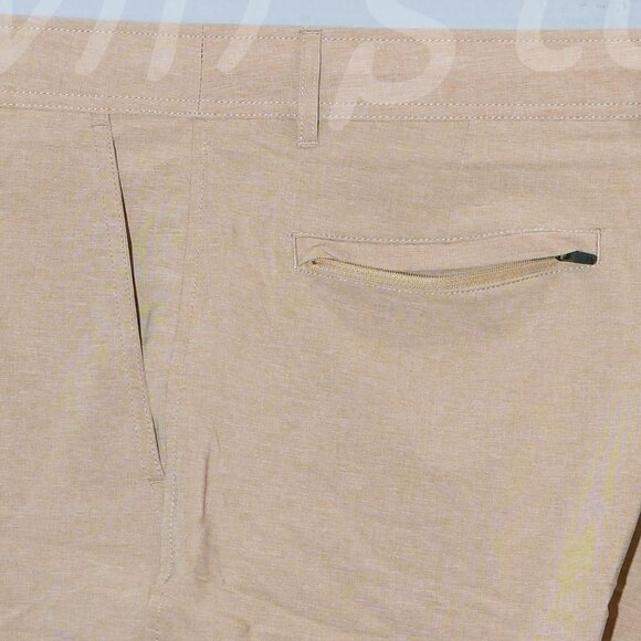 DOCKERS MEN HYBRID SHORT - Picture 7 of 7